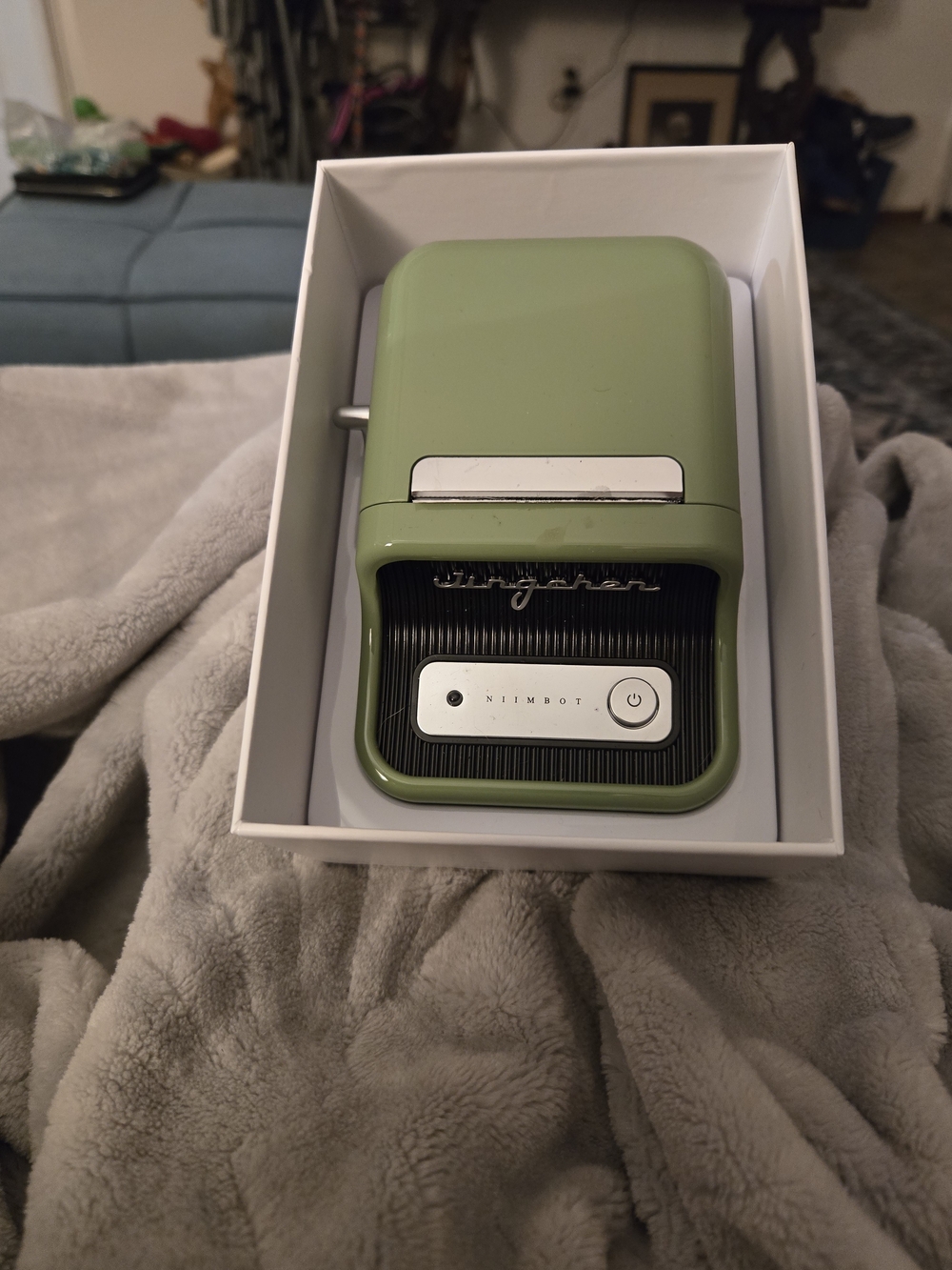 Green Portable Label Printer - Retro Styled - Picture 3 of 6